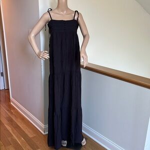 Elegant Black Maxi Dress